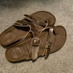 Target sandals